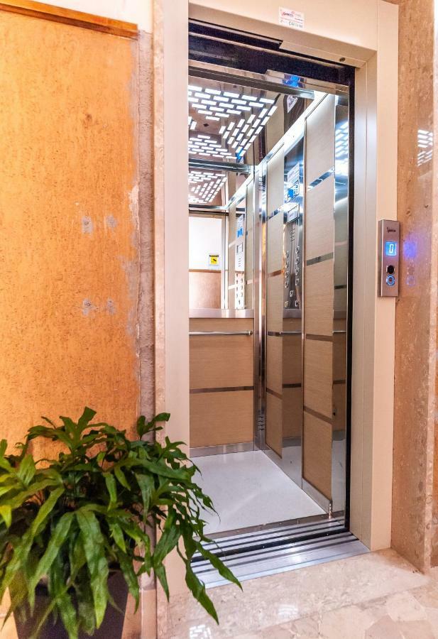 Vebis Guesthouse روما المظهر الخارجي الصورة